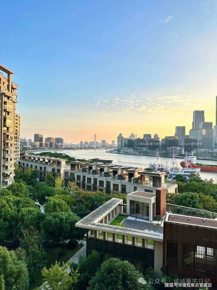 陆家嘴滨江凯旋门售楼处_滨江凯旋门(营销中心)官方网站_售楼处地址_电话_价格曝光_最新房源情况_户型_中心电线小时咨询热线(图2)