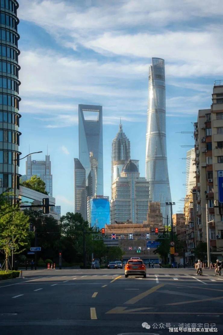 陆家嘴滨江凯旋门售楼处_滨江凯旋门(营销中心)官方网站_售楼处地址_电话_价格曝光_最新房源情况_户型_中心电线小时咨询热线(图3)