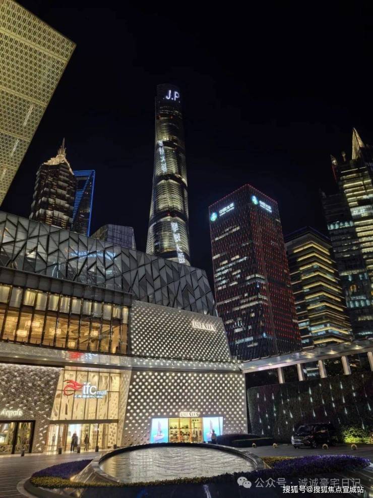 陆家嘴滨江凯旋门售楼处_滨江凯旋门(营销中心)官方网站_售楼处地址_电话_价格曝光_最新房源情况_户型_中心电线小时咨询热线(图6)