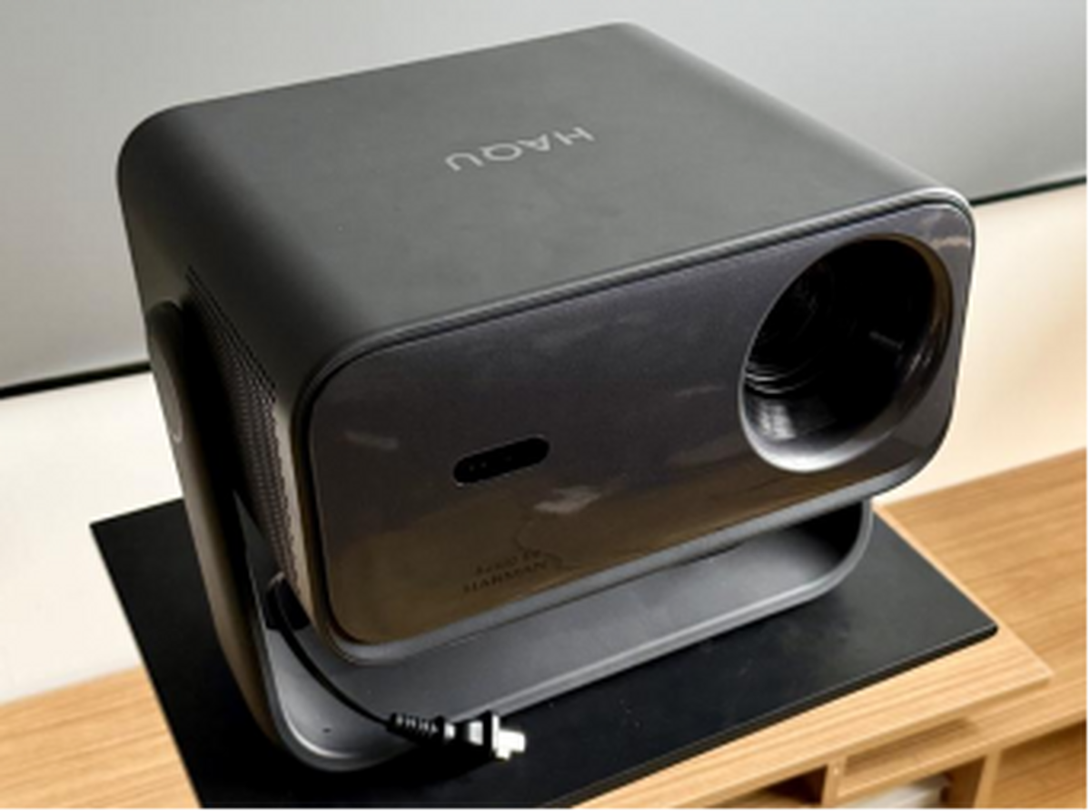 2026年五一宅家云游中国哈趣送上大屏观影指南(图1)