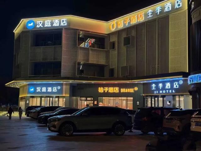 年轻人抢住“拼楼酒店”(图3)