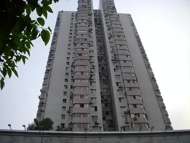 年轻人抢住“拼楼酒店”(图9)