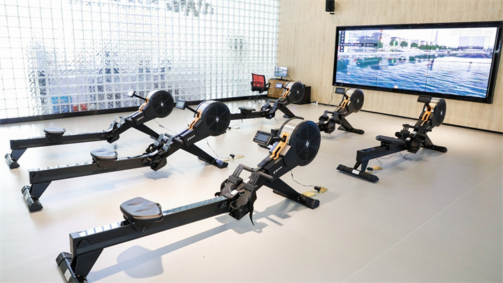 澳门‘大众康体日’走进白鸽巢：一场全民健康的城市实验