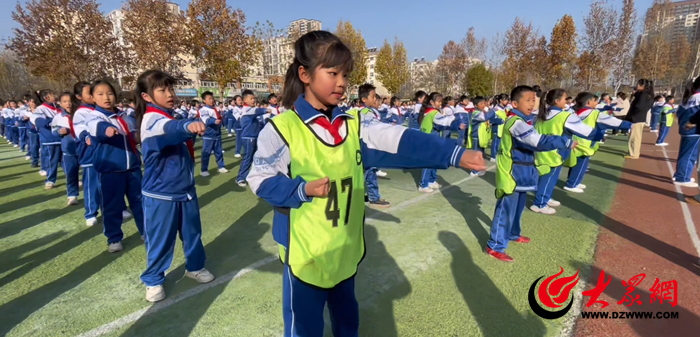菏泽鲁西新区广州路小学：课间活力四溢运动助力成长_菏泽新闻_大众网(图3)